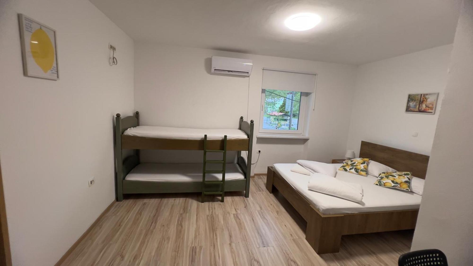מלון פוסטוינה Lemonwood House מראה חיצוני תמונה