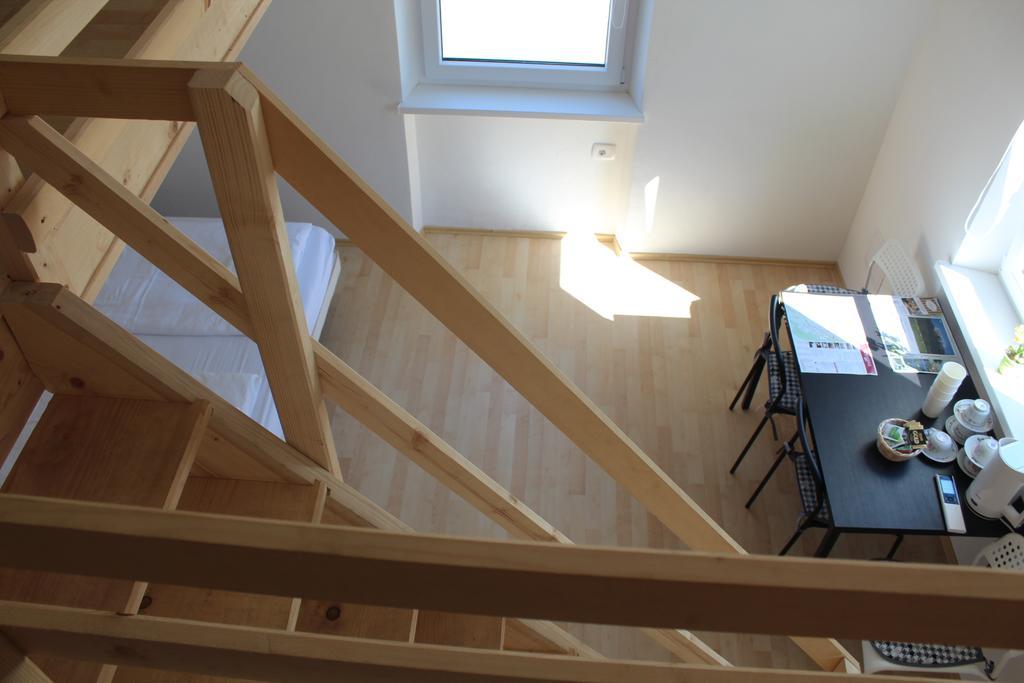 מלון פוסטוינה Lemonwood House מראה חיצוני תמונה