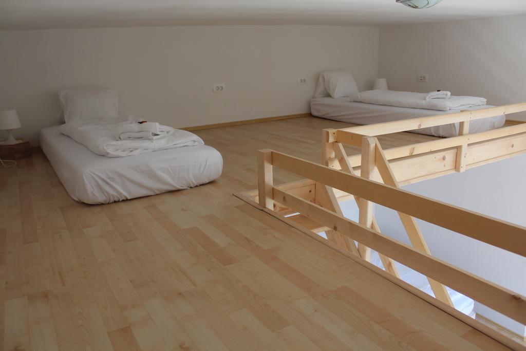 מלון פוסטוינה Lemonwood House מראה חיצוני תמונה