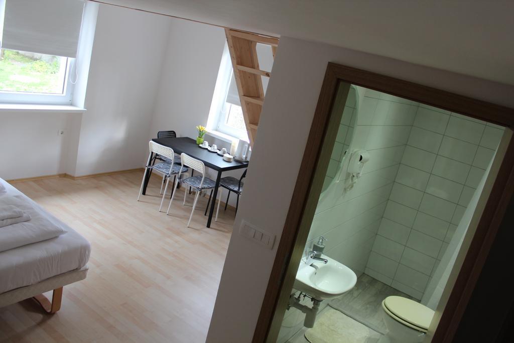 מלון פוסטוינה Lemonwood House מראה חיצוני תמונה